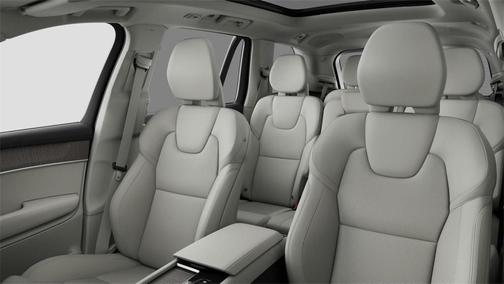 2026 Volvo XC90 B6 Ultra Dark Theme 7-Seater