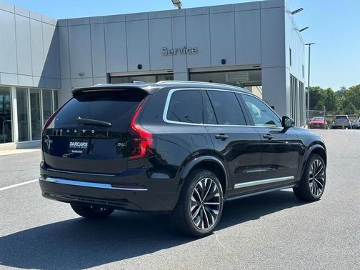 2025 Volvo XC90 B6 Ultra