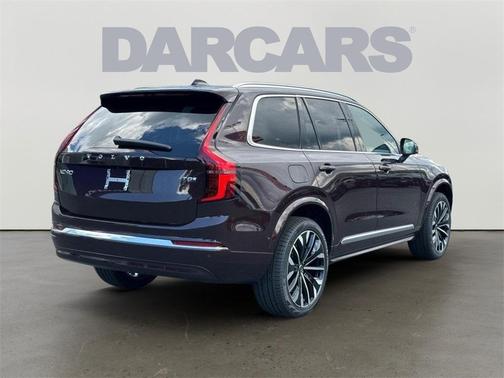 2025 Volvo XC90 Plug-In Hybrid T8 Plus 7-Seater