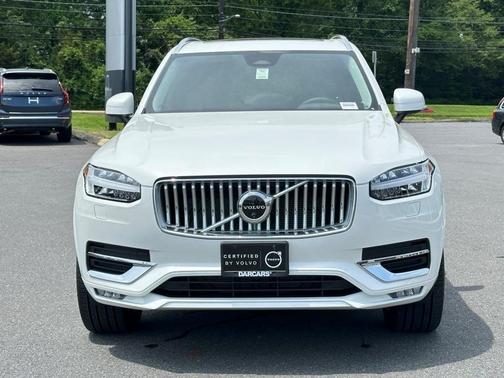 2025 Volvo XC90 B6 Plus 6-Seater