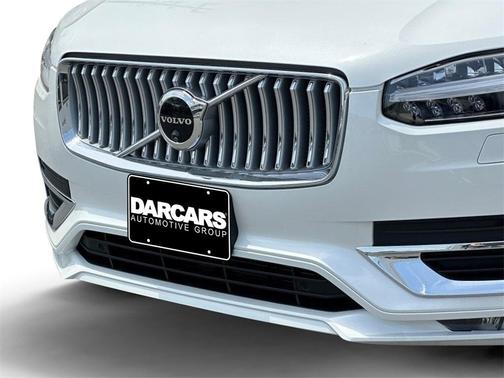 2025 Volvo XC90 B6 Plus 6-Seater