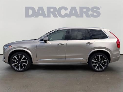 2024 Volvo XC90 B6 Plus Bright Theme 7-Seater