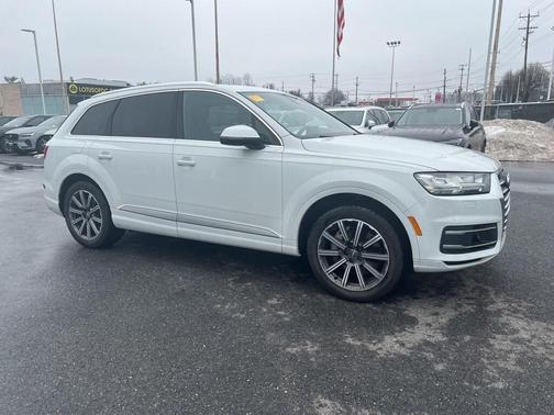 2017 Audi Q7 2.0T Premium Plus