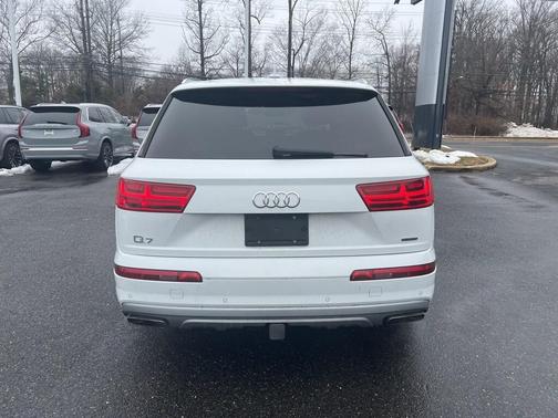 2017 Audi Q7 2.0T Premium Plus
