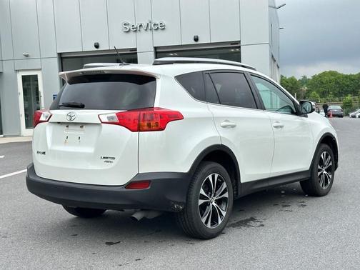 2015 Toyota RAV4 Limited