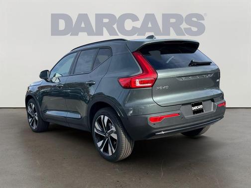 2026 Volvo XC40 B5 Ultra