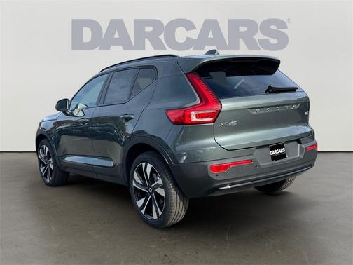 2026 Volvo XC40 B5 Ultra