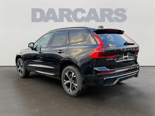 2026 Volvo XC60 B5 Core