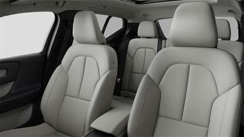 2026 Volvo XC40 B5 Plus