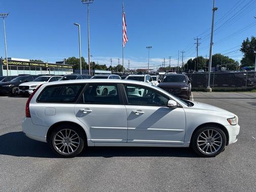 2010 Volvo V50 2.4i