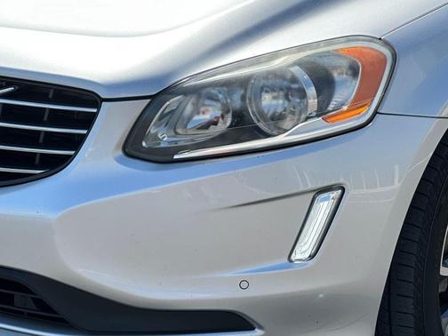 2016 Volvo XC60 T6 Premier Plus
