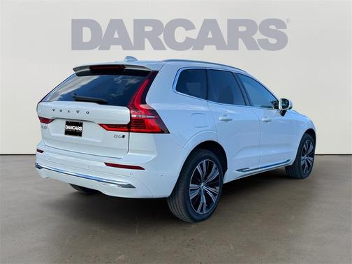 2022 Volvo XC60 B6 Inscription