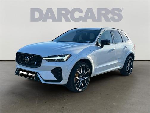 2025 Volvo XC60 Plug-In Hybrid T8 Polestar Engineered