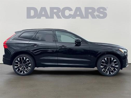2026 Volvo XC60 B5 Ultra