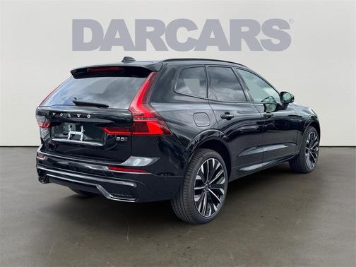 2026 Volvo XC60 B5 Ultra