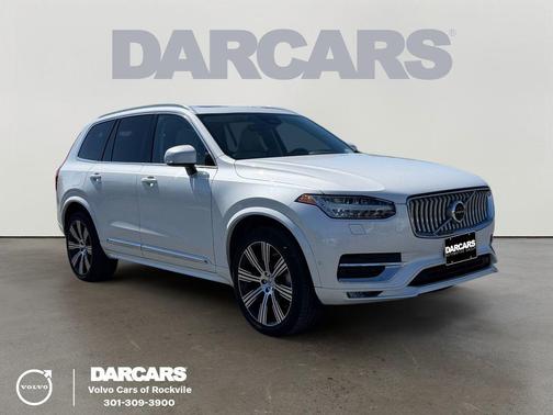 2024 Volvo XC90 B5 Plus Bright Theme