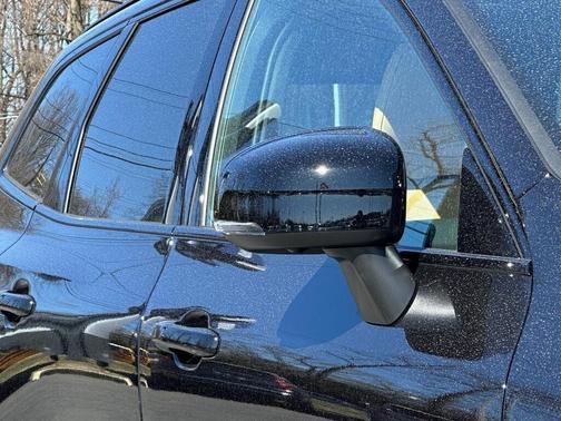 2025 Volvo XC60 B5 Ultra