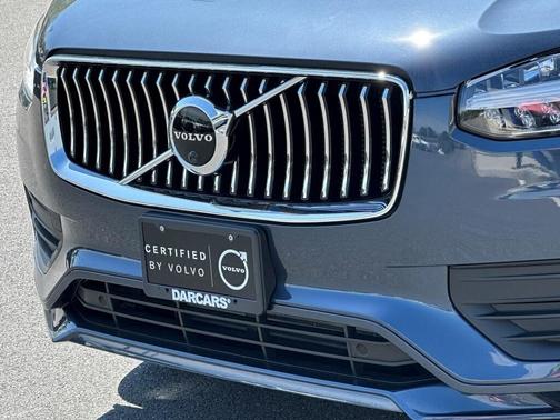 2022 Volvo XC90 T6 Momentum 6 Passenger