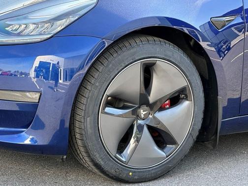 2018 Tesla Model 3 Performance