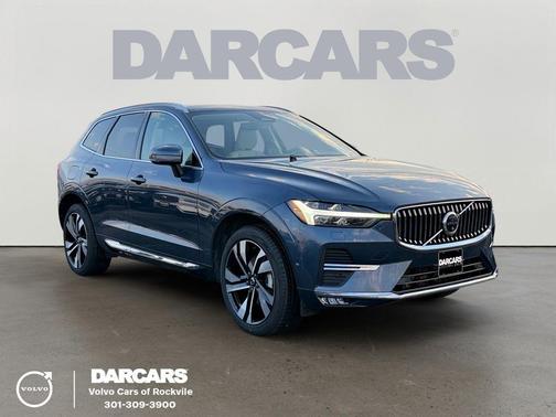 2023 Volvo XC60 B5 Ultimate Bright Theme