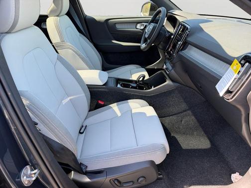 Denim Blue Metallic 2026 Volvo EX40 Twin Motor Plus