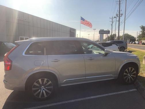2023 Volvo XC90 B6 Plus 6-Seater