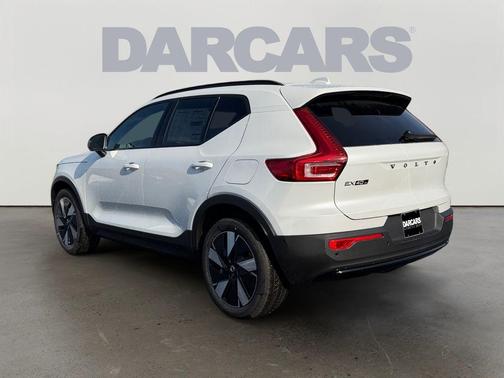 2026 Volvo EX40 Twin Motor Plus