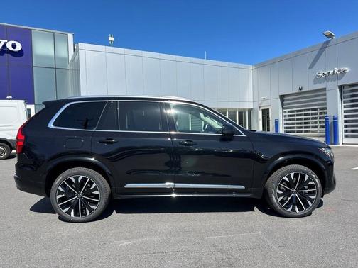 2025 Volvo XC90 Plug-In Hybrid T8 Plus 7-Seater