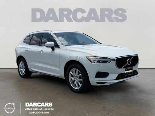 Ice White 2019 Volvo XC60 T5 Momentum