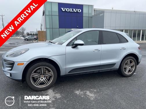 2016 Porsche Macan S