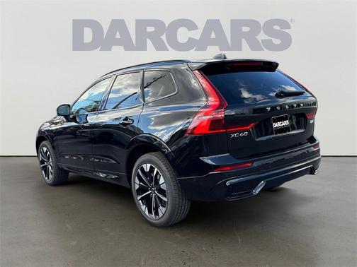 2026 Volvo XC60 B5 Ultra