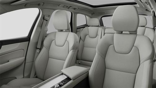 2026 Volvo XC60 B5 Ultra