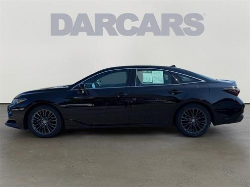 2021 Toyota Avalon Hybrid XSE