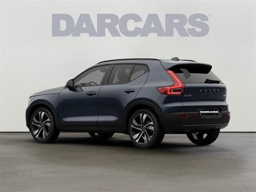 2026 Volvo XC40 B5 Ultra