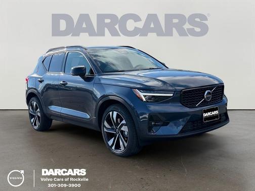 2026 Volvo XC40 B5 Ultra