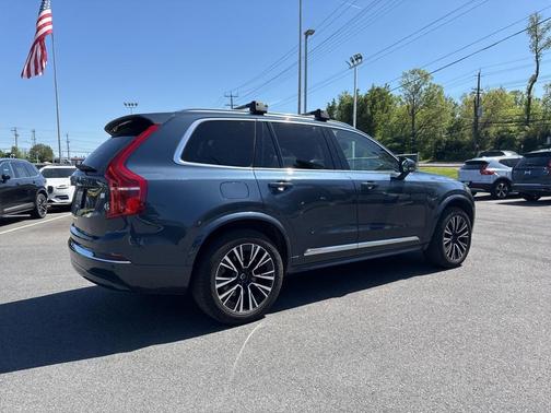2023 Volvo XC90 Recharge Plug-In Hybrid T8 Plus Bright Theme 7 Passenger