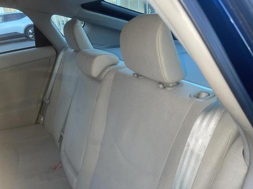 2014 Toyota Prius Two