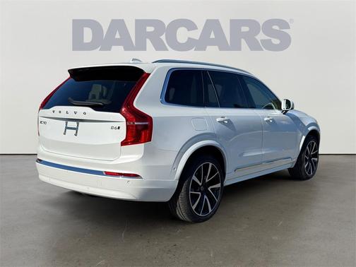 2024 Volvo XC90 B6 Ultimate Bright Theme 7-Seater