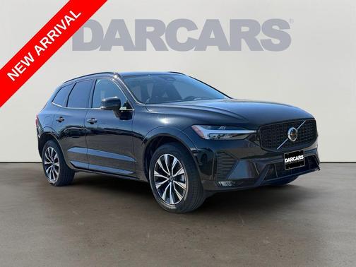 2024 Volvo XC60 B5 Plus Dark Theme