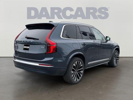 2026 Volvo XC90 B6 Plus 7-Seater