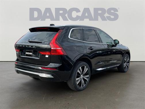 2023 Volvo XC60 Recharge Plug-In Hybrid T8 Ultimate Bright Theme