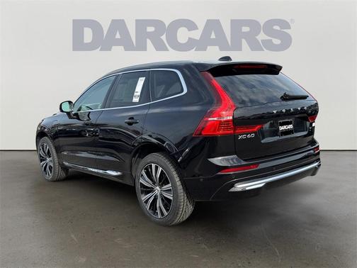 2023 Volvo XC60 Recharge Plug-In Hybrid T8 Ultimate Bright Theme