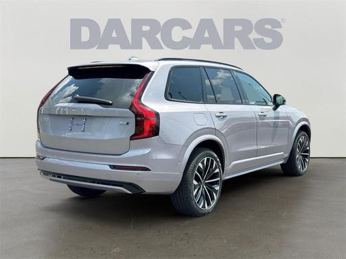 2026 Volvo XC90 B6 Ultra Dark Theme 7-Seater