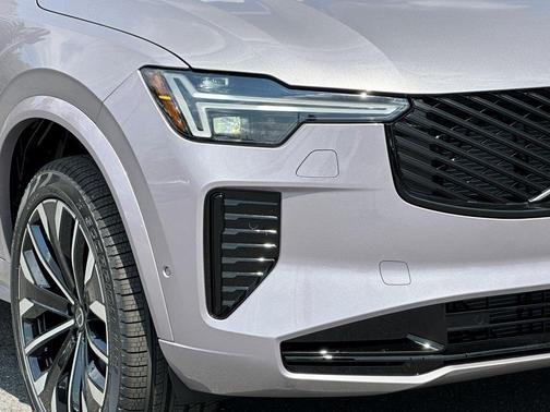 2026 Volvo XC90 B6 Ultra Dark Theme 7-Seater