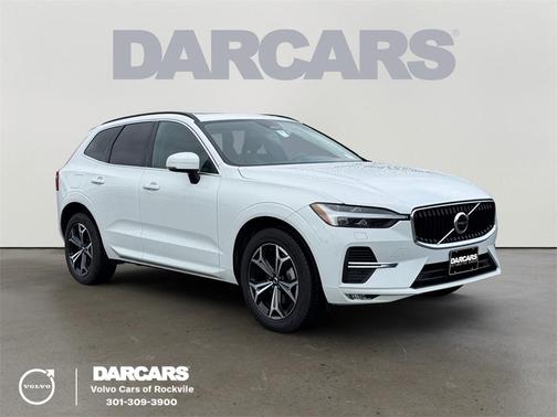 2022 Volvo XC60 B5 Momentum