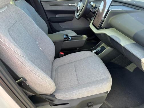 2025 Volvo EX30 Twin Motor Ultra