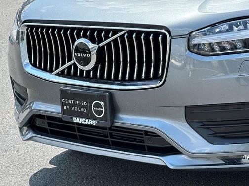 2020 Volvo XC90 T6 Momentum 7 Passenger