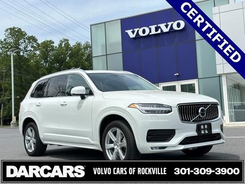 2022 Volvo XC90 T6 Momentum 7 Passenger