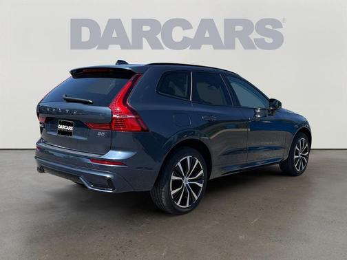 Denim Blue Metallic 2023 Volvo XC60 B5 Plus Dark Theme