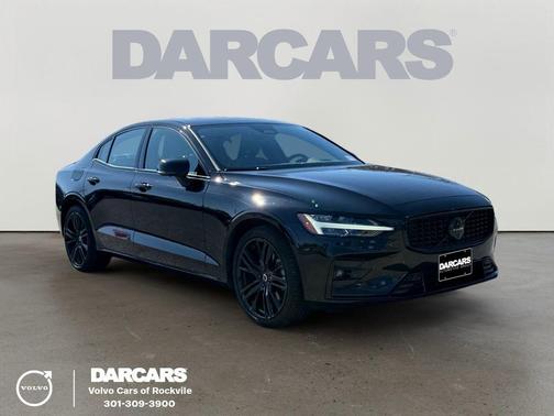2024 Volvo S60 B5 Plus Black Edition